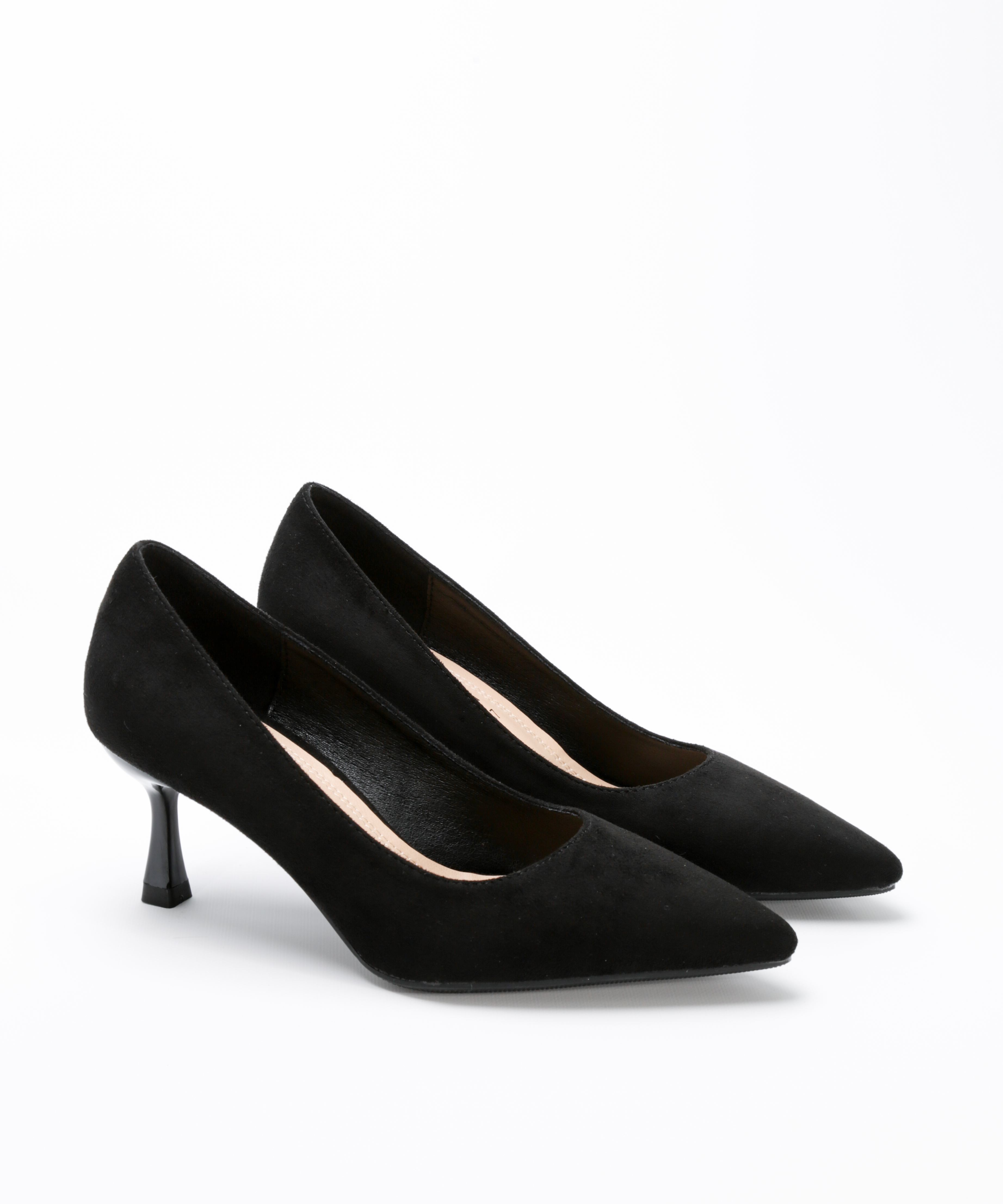 Sapato de salto fino image number null